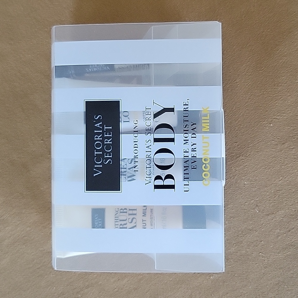 Victoria’s Secret Coconut Milk - Mini Ultimate Moisture Set